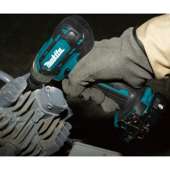 Акумуляторний ударний гайковерт Makita TW141DWME (2х10.8 В, 4 А*год, 145 Н*м)