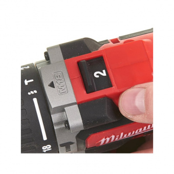 MILWAUKEE Дрель- шуруповерт аккумуляторная ударная M18CBLPD-502C крут.мом. 60Нм | 4933464558