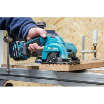 Акумуляторна дискова пила Makita HS301DZ (10.8 В, без АКБ, 85 мм)