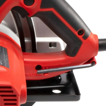 Дискова пила Makita M5802 (1.05 кВт, 190 мм)