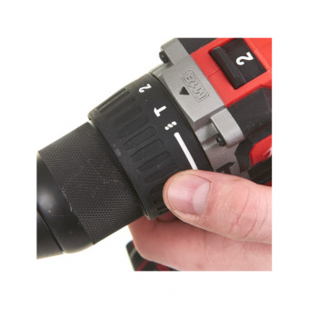 MILWAUKEE Дрель- шуруповерт аккумуляторная ударная M18CBLPD-502C крут.мом. 60Нм | 4933464558