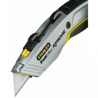 STANLEY 0-10-789 Нож 19мм трапеция 180мм два выдвижных лезвия серия FatMax® XL