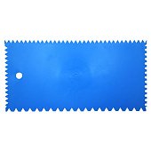 Шпатель пластиковий, зубчастий 100х200мм Favorit | 05-644