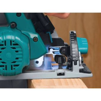 Акумуляторна дискова пила Makita DHS680Z (18 В, без АКБ, 165 мм)